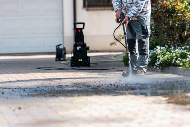 Best Pressure Washing Driveway  in Kittanning, PA